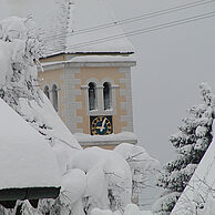 St. Nikolaus Kirche im Winter